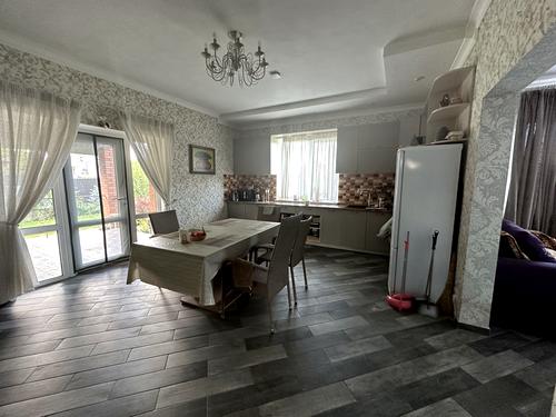дом по адресу Лесі Українки, 37