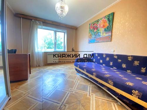 квартира по адресу Ларисы Руденко ул., 13