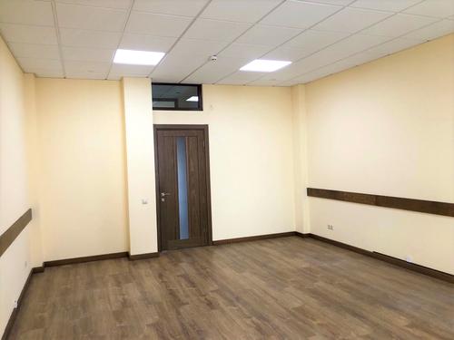 комерційна за адресою Львів, Володимира Великого вул. (), 10