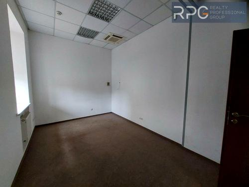 комерційна за адресою Хорива вул., 55Б