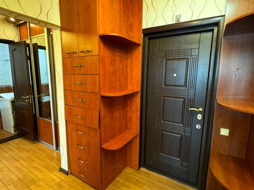 квартира за адресою Автозаводська вул., 81