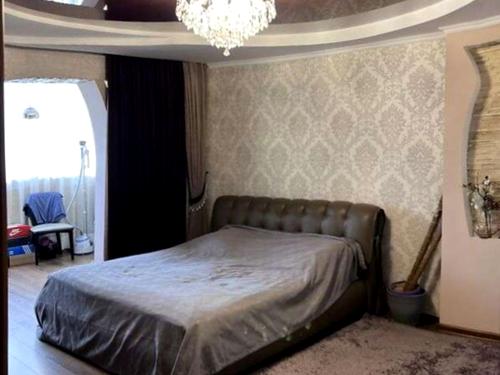 квартира за адресою Кримська вул., 74