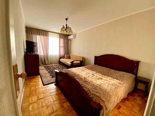квартира за адресою Симиренка вул., 12-Б