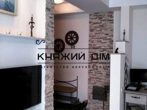 квартира за адресою Щусєва вул., 8