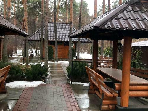 комерційна за адресою Остафія Дашкевича вул. (Курнатовського), 1-А