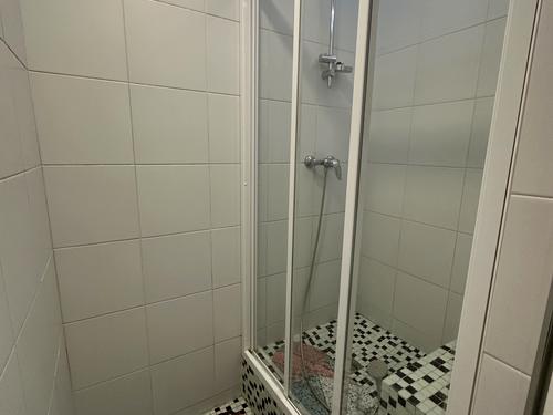 комерційна за адресою Саксаганського, 45