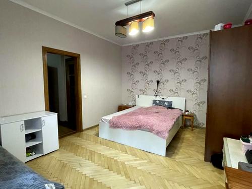 квартира за адресою Джерельна вул., 39