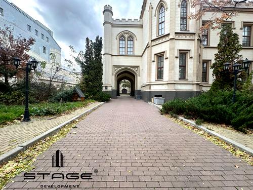 комерційна за адресою Гоголя вул., 2