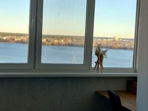 квартира по адресу Ревуцкого ул., 42