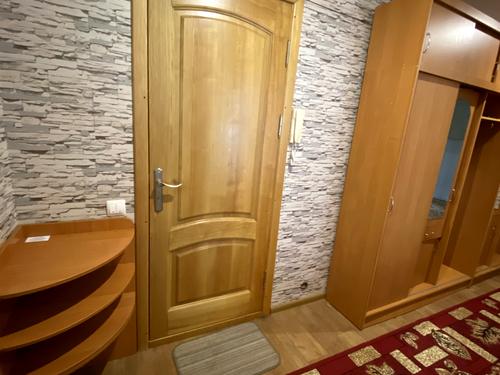 квартира за адресою Тополя 2, 12