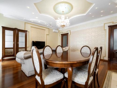 квартира за адресою Шота Руставелі вул., 8