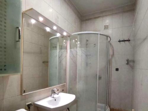 квартира за адресою Дорошенка вул., 67