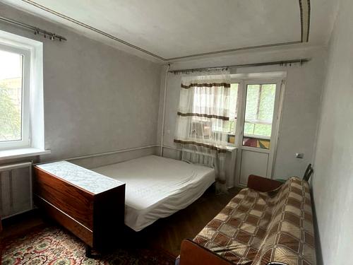 квартира за адресою Олени Теліги вул., 7