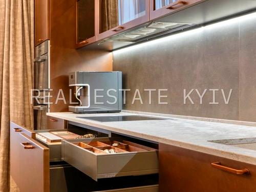 квартира за адресою Федорова Івана вул., 2-А