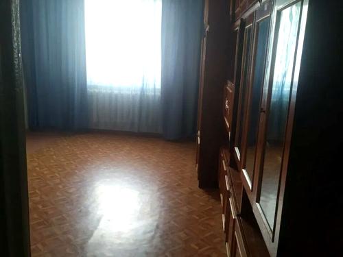 квартира за адресою Академіка Заболотного вул., 12