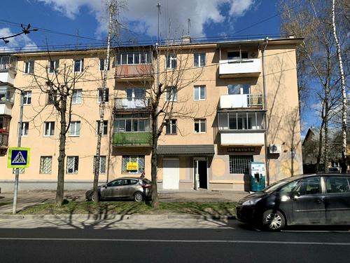комерційна за адресою Окружна вул., 33