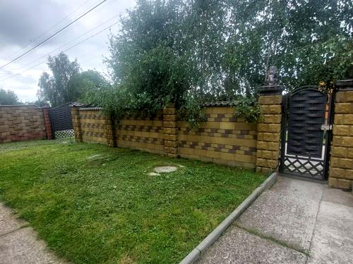 будинок за адресою Приозерна