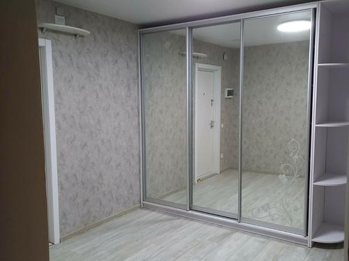 квартира за адресою Миколи Вінграновського вул., 2