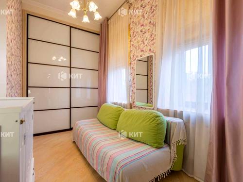 квартира за адресою Ярослава Мудрого вул. (Петровського), 33