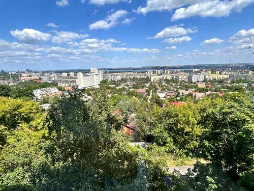 квартира по адресу  ул. (Космонавта Комарова), 1