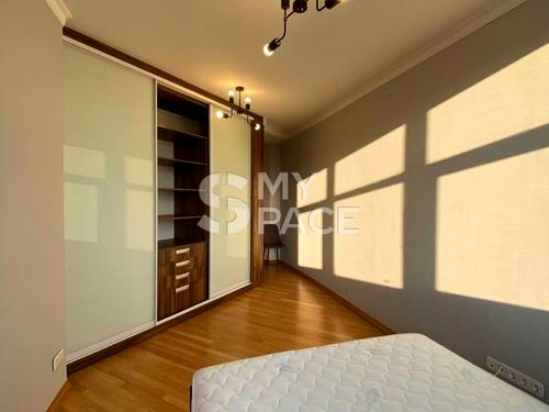 квартира за адресою Шота Руставелі вул., 27а
