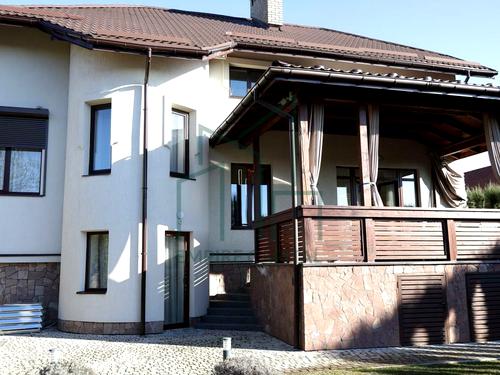 дом по адресу Бандери, 8
