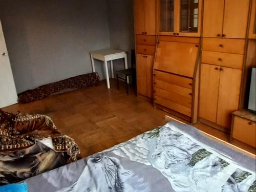 квартира по адресу Ильфа и Петрова ул., 6/2