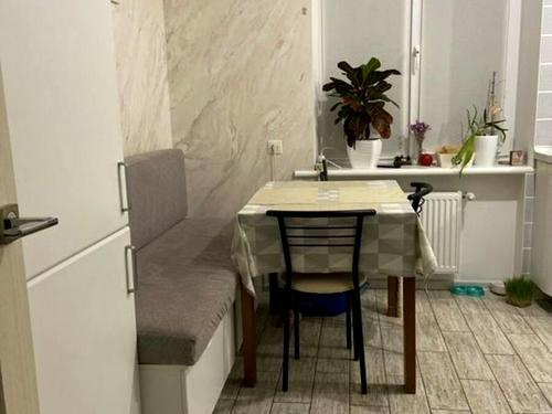 квартира за адресою Кременчуцька вул., 18