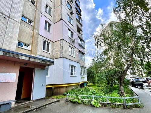 квартира за адресою Петра Григоренка просп., 19