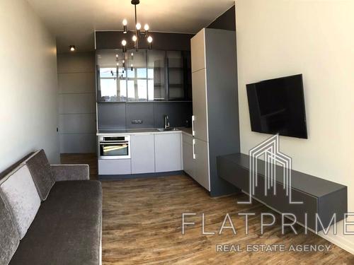 квартира за адресою Джона Маккейна вул. (Івана Кудрі), 7