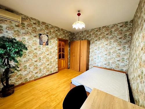 квартира за адресою Мішуги, 3