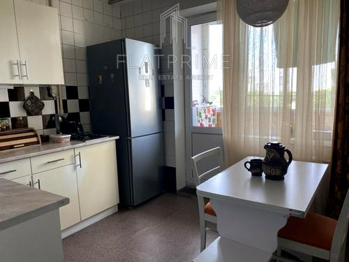 квартира по адресу Науки просп., 27