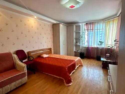 квартира за адресою Миколи Бажана просп., 10