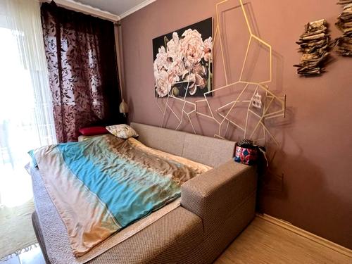 квартира за адресою Євгена Патона вул., 12