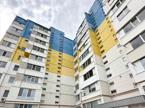 квартира за адресою Параджанова, 9