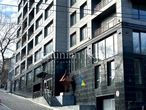 коммерческая по адресу Киев, Редутна, 67