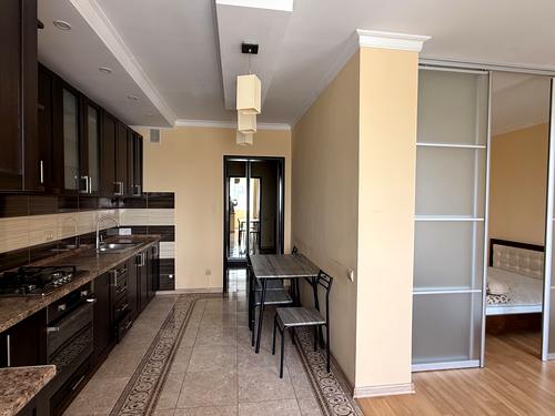 квартира за адресою Під Голоском вул., 8