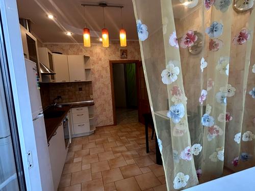квартира за адресою Миколи Бажана просп., 10