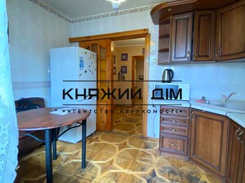 квартира по адресу Ларисы Руденко ул., 13