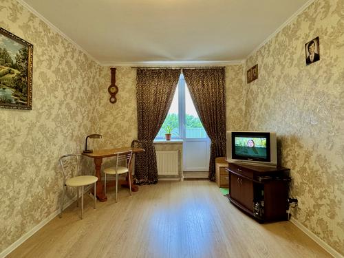 квартира за адресою Курсанта Єськова вул., 26