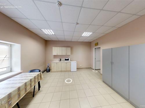 комерційна за адресою Трипільська вул., 4б