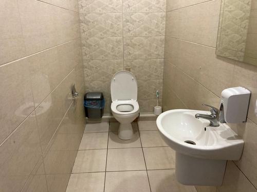 комерційна за адресою Гната Хоткевича вул. (Червоногвардійська), 27в