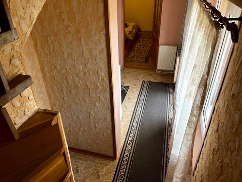 будинок за адресою Центральна, 20
