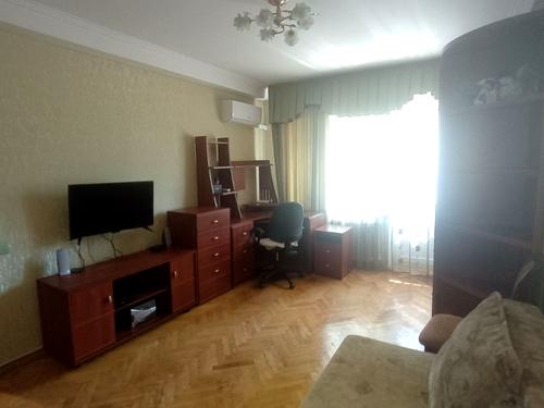 квартира за адресою Празька вул., 23
