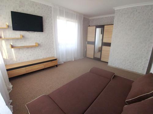 квартира за адресою Зої Гайдай вул., 10