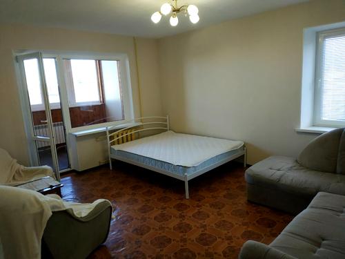 квартира за адресою Академіка Корольова вул., 110
