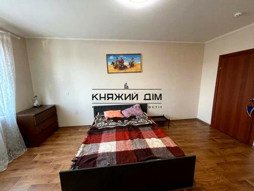 квартира по адресу Академика Глушкова просп., 9-Є