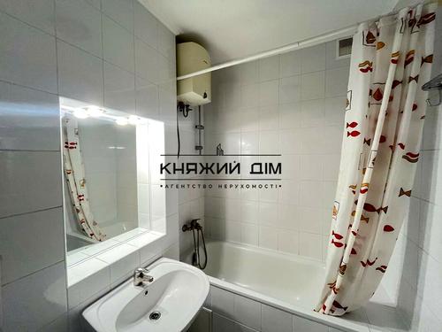 квартира по адресу Миколы Бажана просп., 12