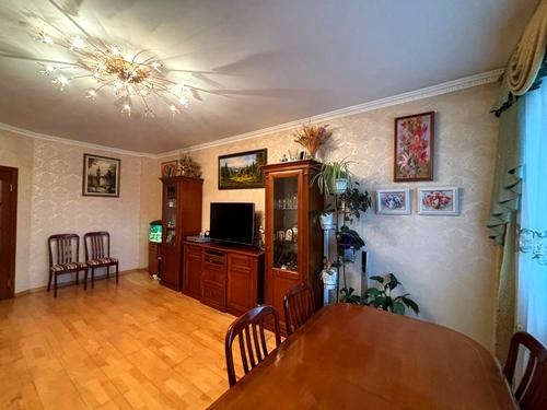 квартира за адресою Драгоманова вул., 6-А