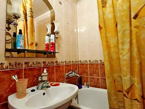 квартира за адресою рокосовського, 35